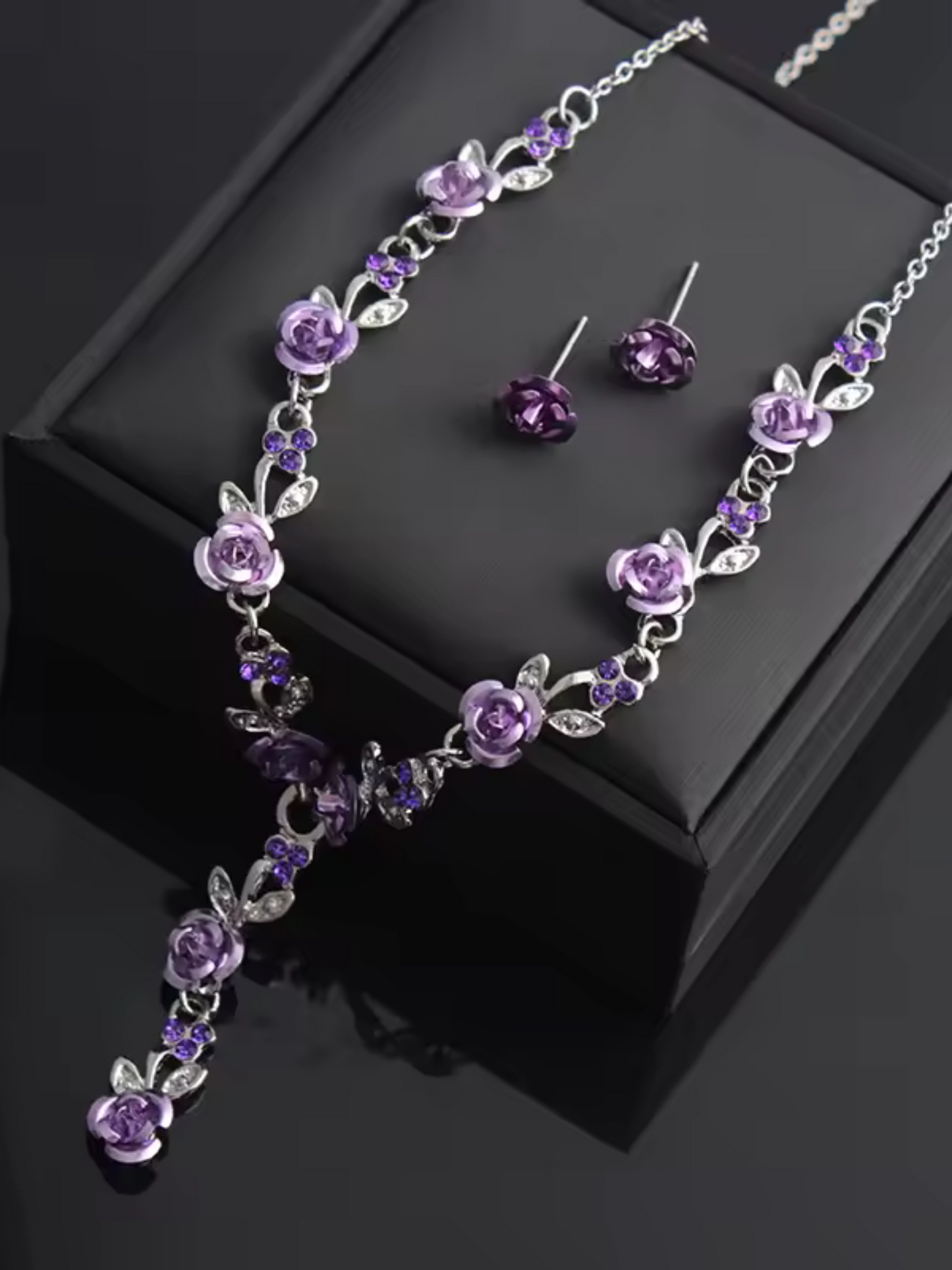 Handcrafted Flower Chain Necklace