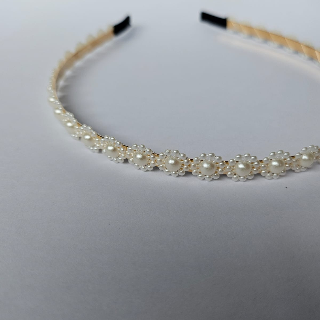 Snow Flake Pearl Hair Band
