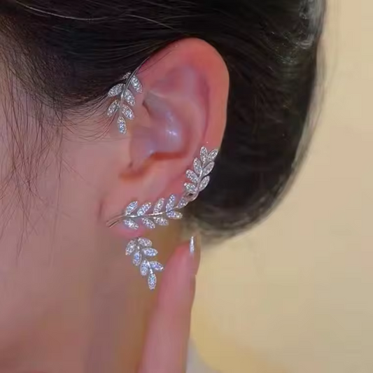 Sparkling leaves Ear Clip