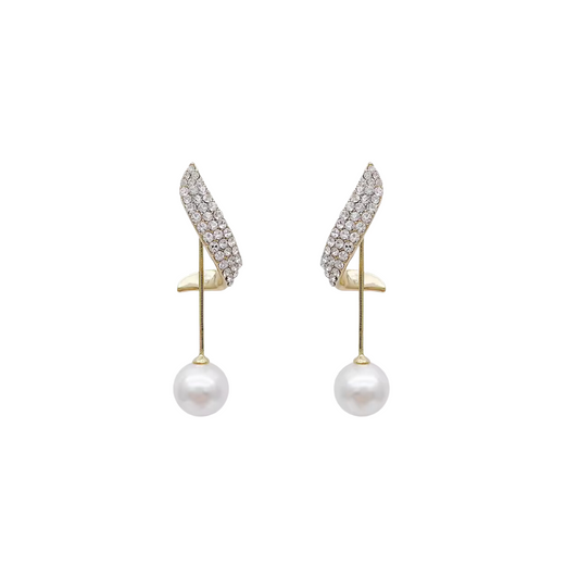 Gold Hanging Pearl Earring